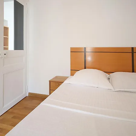 Cosy Paříž
